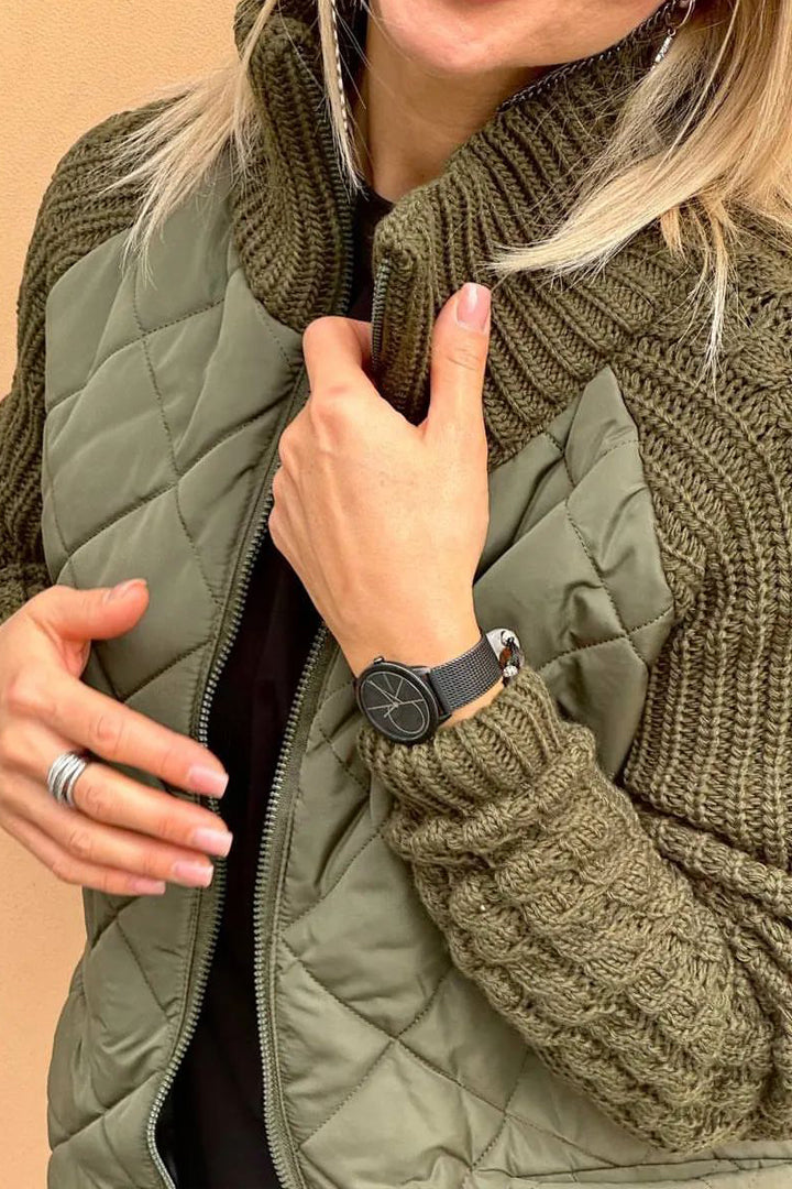 DEMI™ | GEWIRKTE JACKE